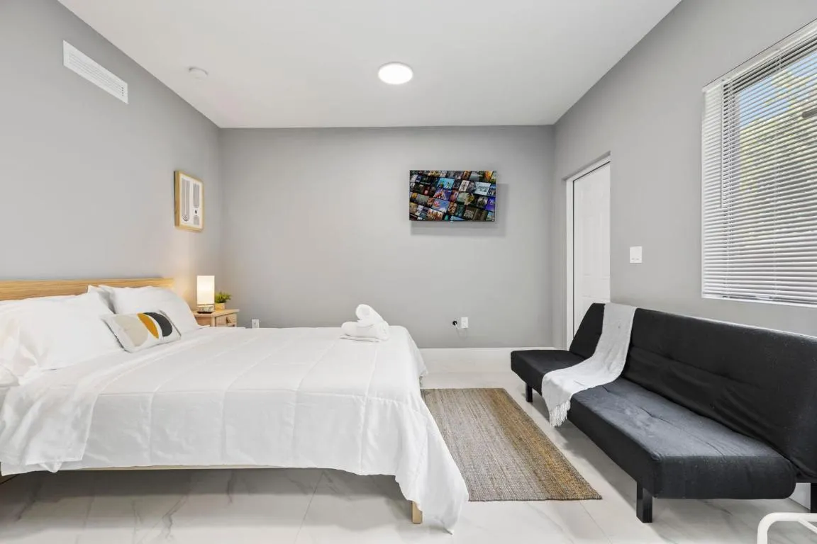 Image of Charming Studio 5 Minutes From Wynwood