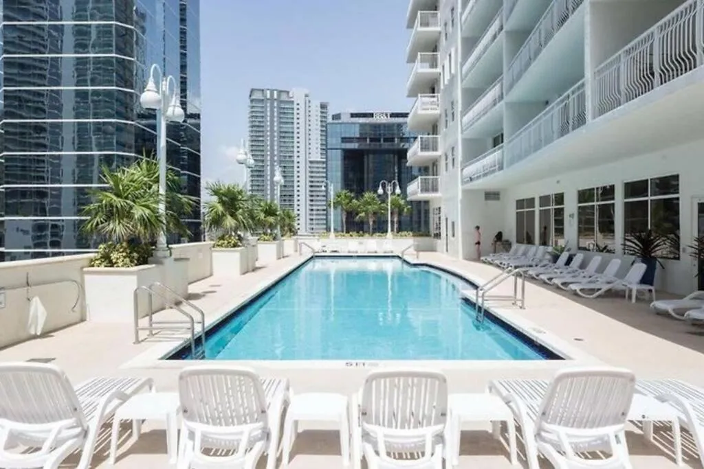 Image 3 of City views at brickell miami