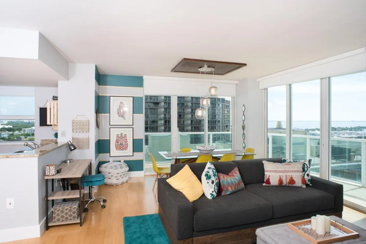 Image 4 of Coconut Grove Gorgeous Bay View 1 bedroom Condo Includes Parking