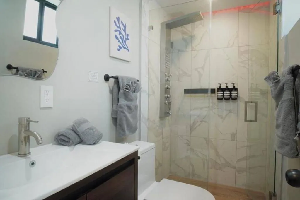 Image 2 of Comfortable Family Apt: 2 Beds, 2 Bath