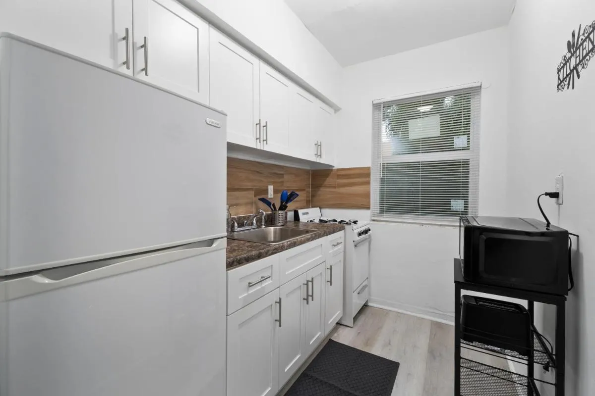 Image 3 of Contemporary 1br Apt In Miami, Mins From Brickell