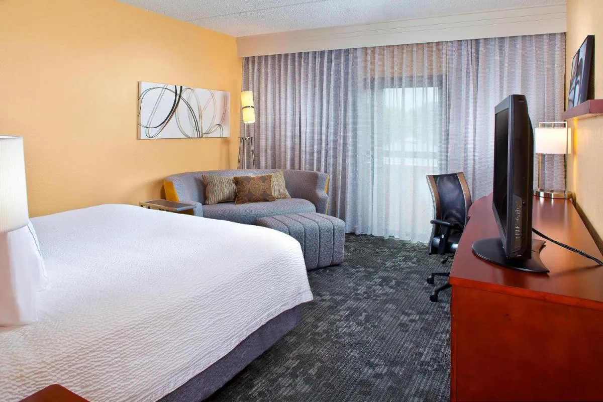 Image 5 of Courtyard Miami Airport West Doral