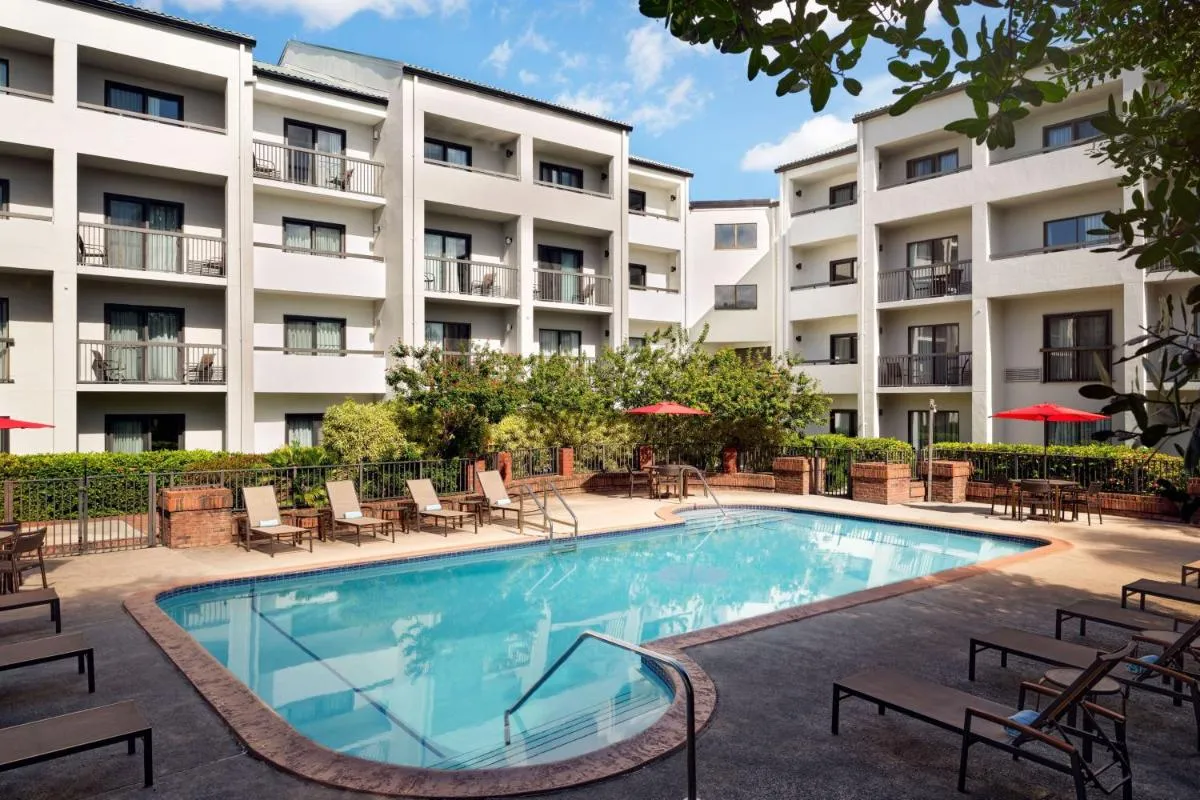 Image 3 of Courtyard Miami Airport West Doral