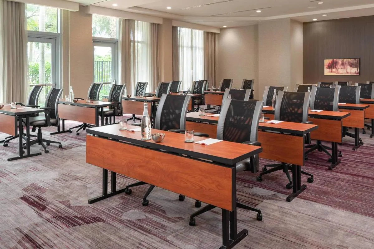 Image 6 of Courtyard by Marriott Miami Airport