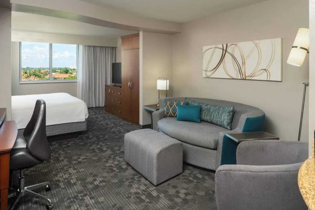 Image 1 of Courtyard by Marriott Miami Airport