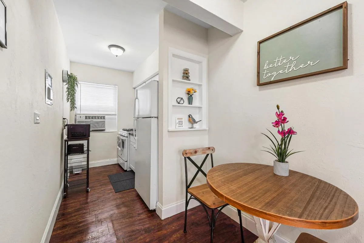 Image 3 of Cozy 1 Br Apt In Miami, Near Brickell & Sobe