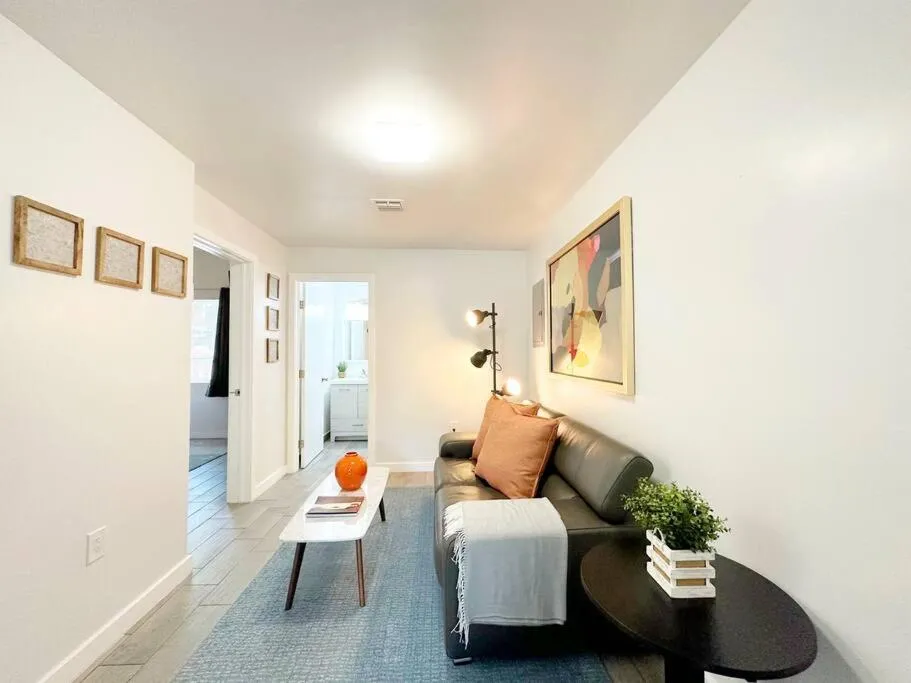 Image 4 of Cozy Apartment 2 1 Calle Ocho Brickell Grill