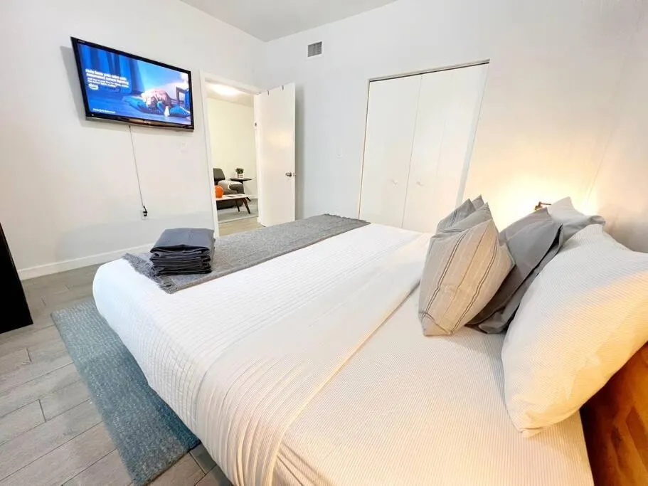 Image 6 of Cozy Apartment 2 1 Calle Ocho Brickell Grill