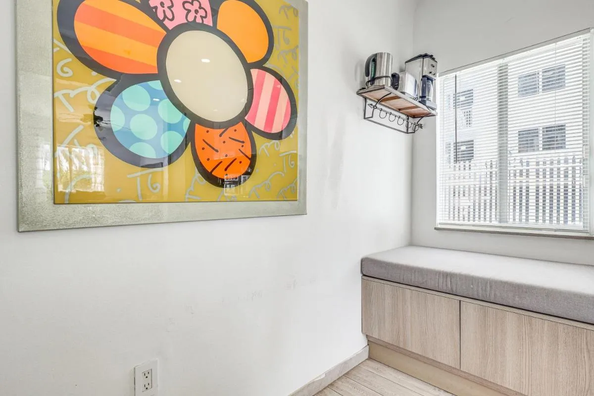 Image 2 of Cozy Miami Beach Apartment Less Than 1 Mi to Ocean!