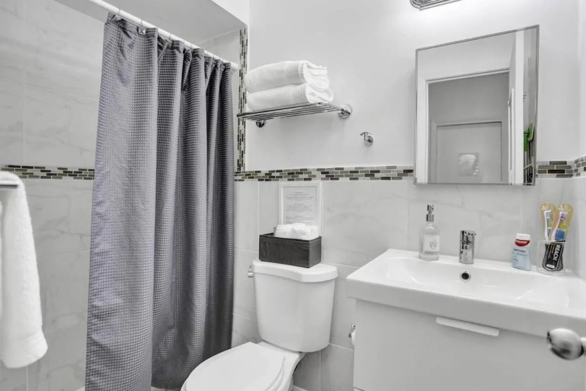 Image 1 of Cozy Studio Apartment