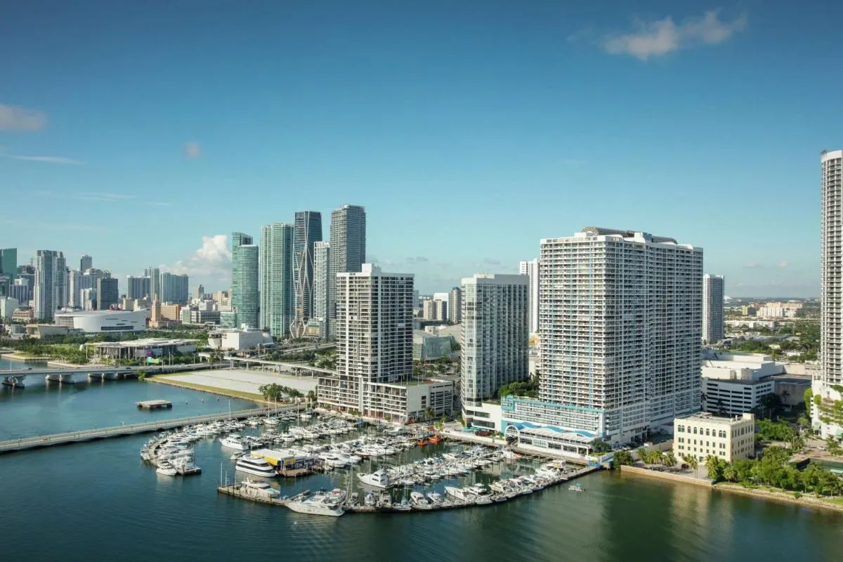 Image 5 of DoubleTree by Hilton Grand Hotel Biscayne Bay
