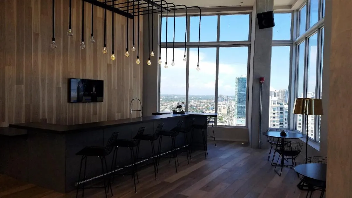 Image 4 of Downtown Miami Deluxe Apartment
