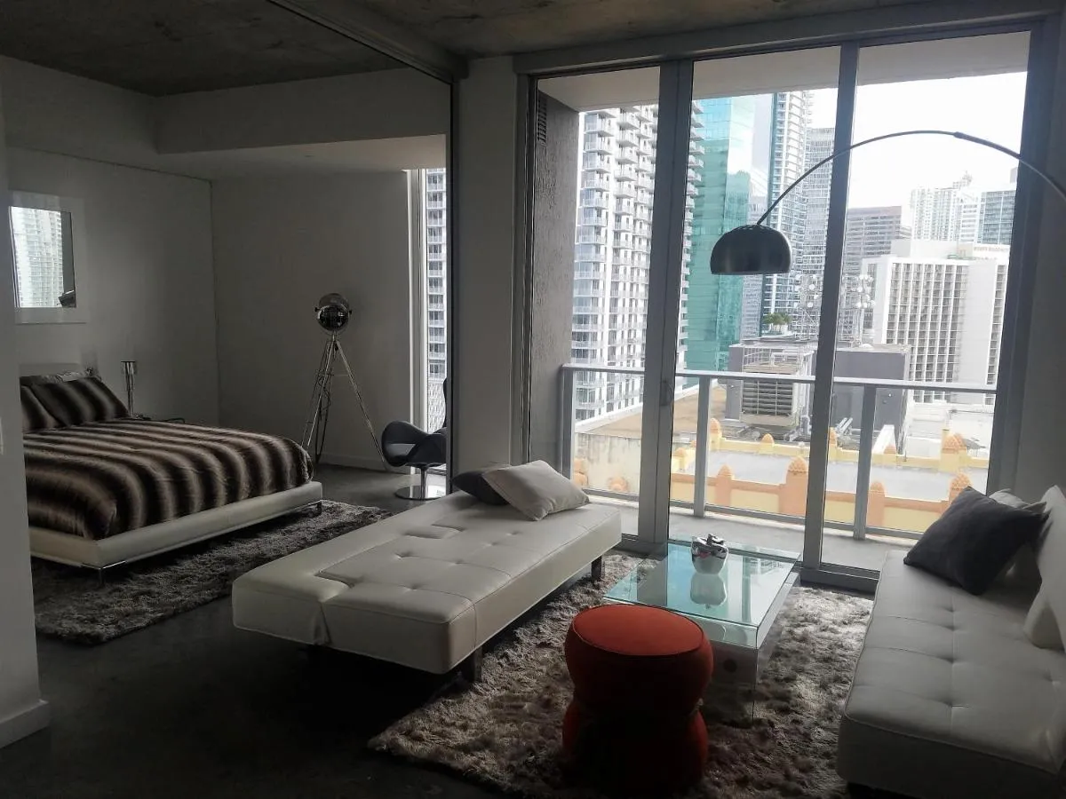 Image 6 of Downtown Miami Deluxe Apartment
