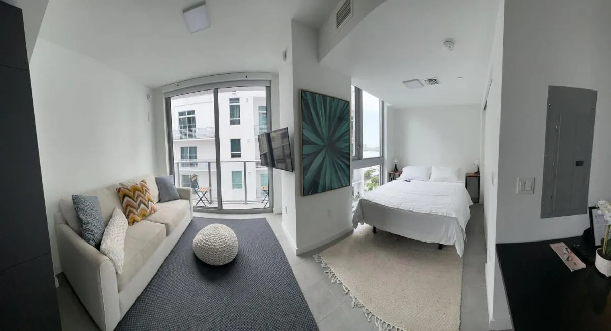 Image 1 of Downtown Miami Hotel