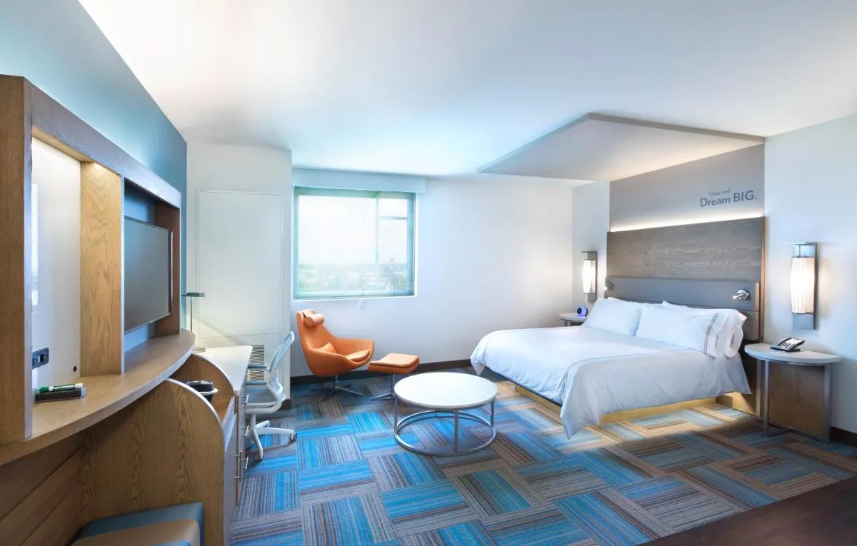 Image 2 of EVEN Hotel Miami – Airport, an IHG Hotel