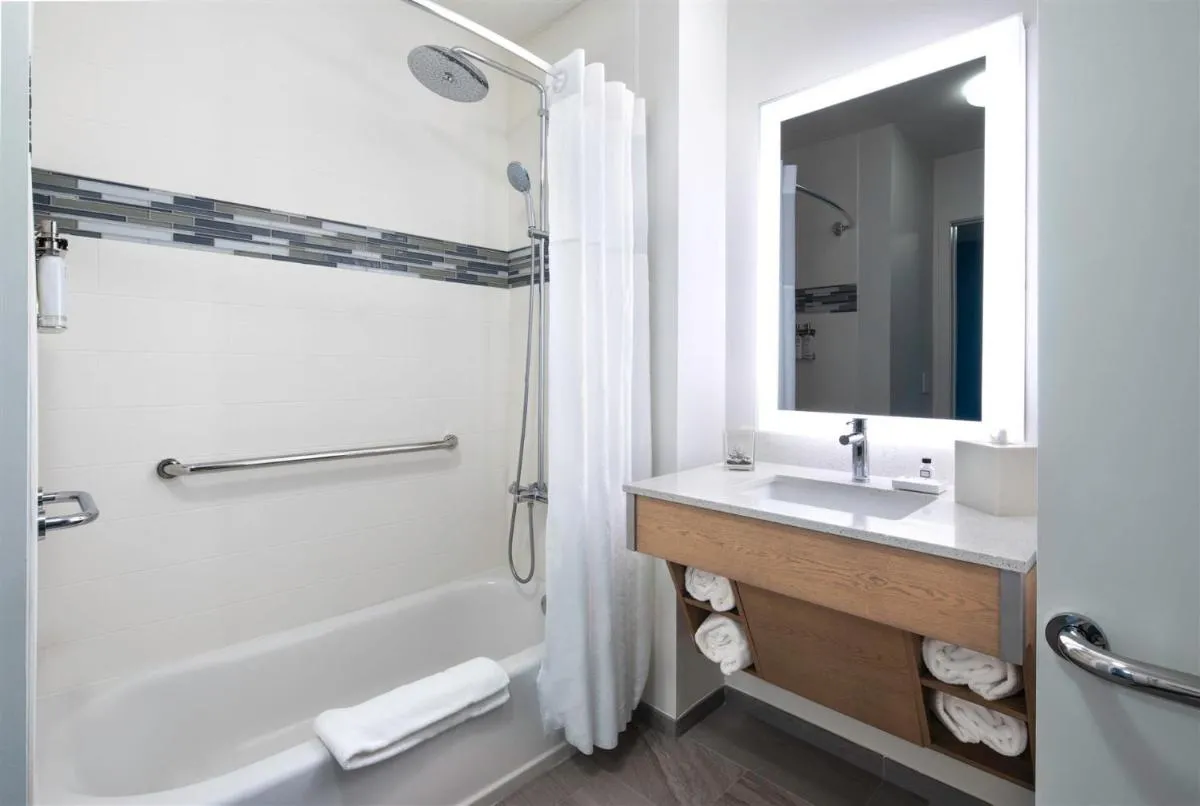 Image 5 of EVEN Hotel Miami – Airport, an IHG Hotel