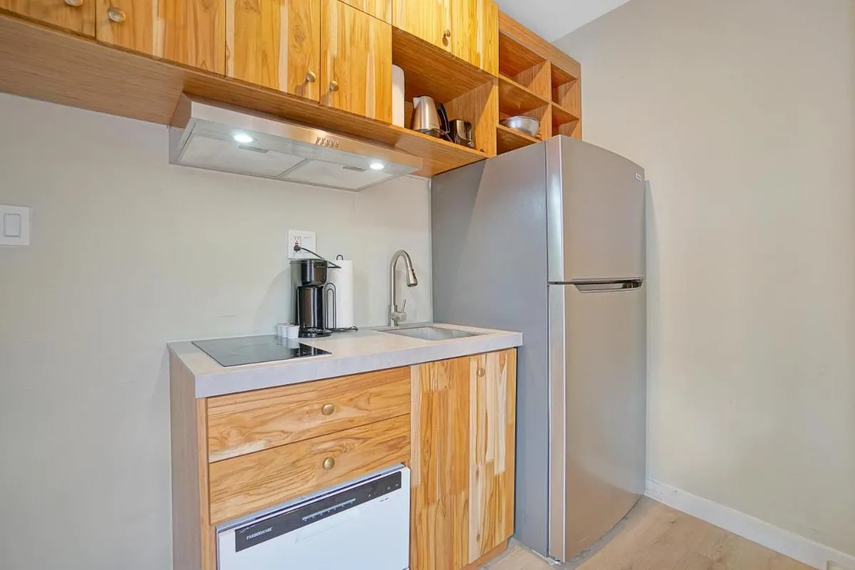 Image 3 of Elegant Brickell Miami Apartment