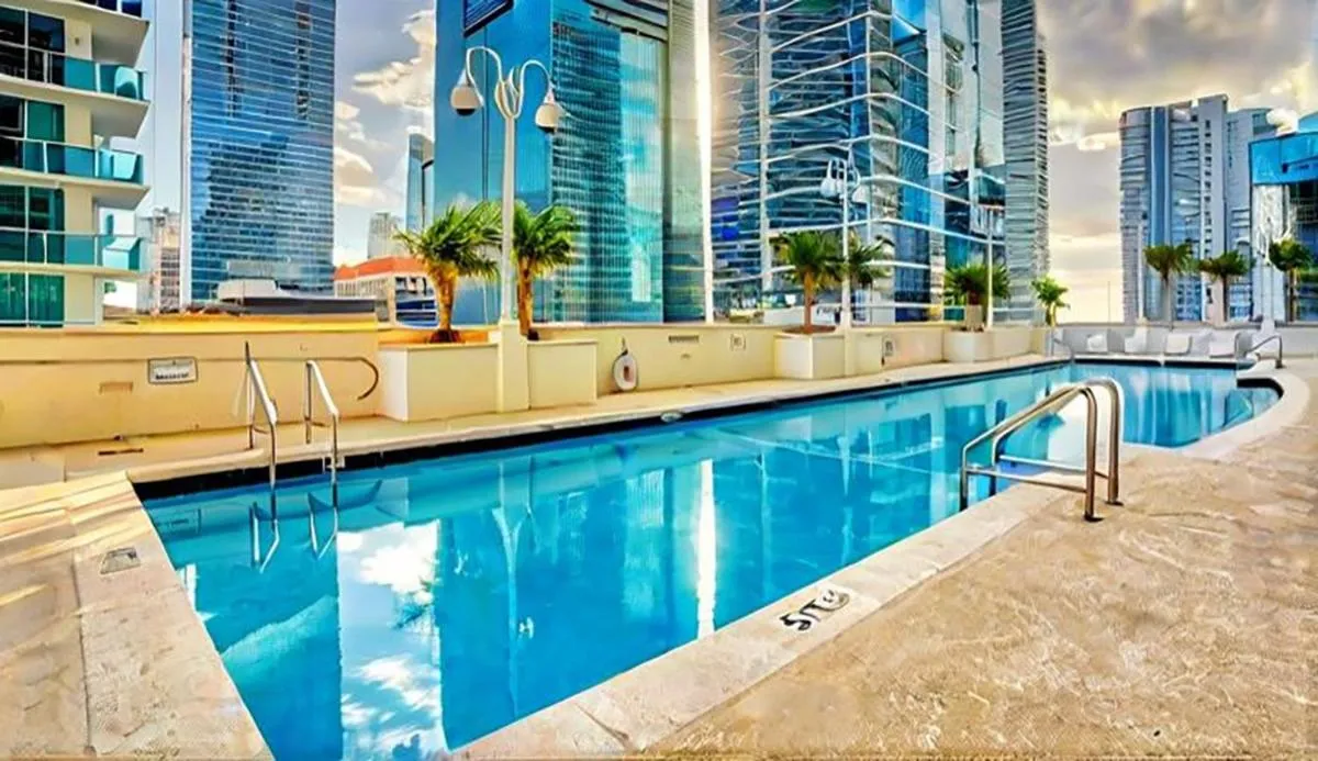 Image of Elegant Centric Vibrant Pool Jacuzzi Free Parking