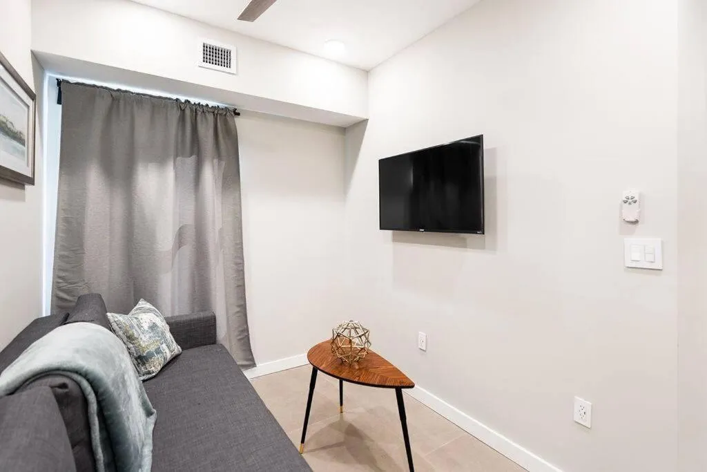 Image 4 of Elegant Miami Apartment East Little Havana / Free Parking