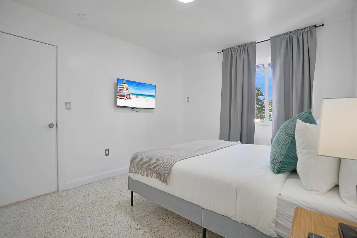 Image 6 of Elegant Wynwood Flats