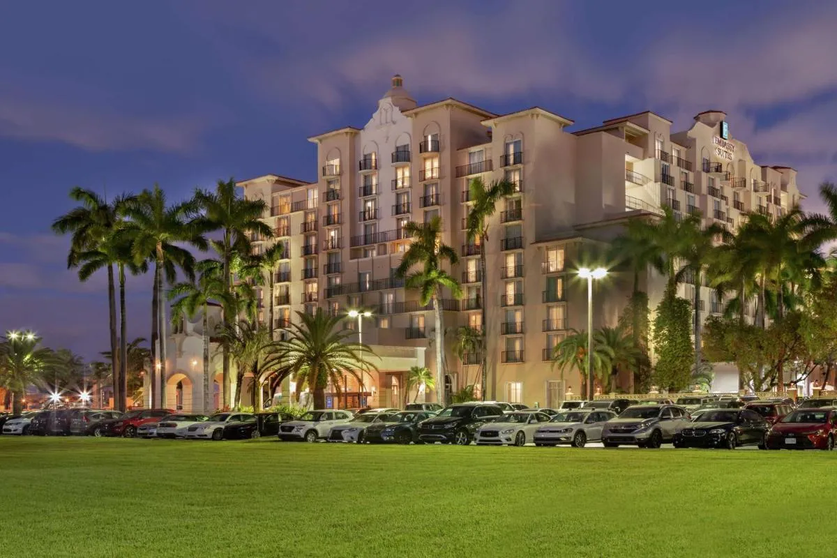 Image 5 of Embassy Suites by Hilton Miami International Airport