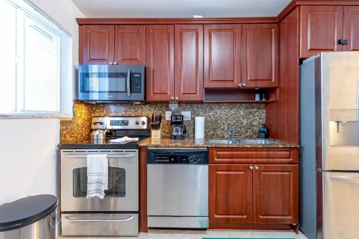 Image 3 of Enjoy Miami Top Location & Free Parking Book Now