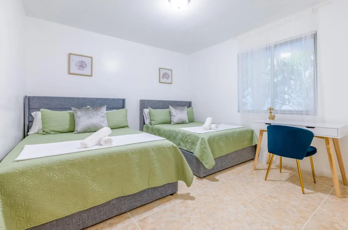 Image 6 of Enjoy Miami Top Location & Free Parking Book Now
