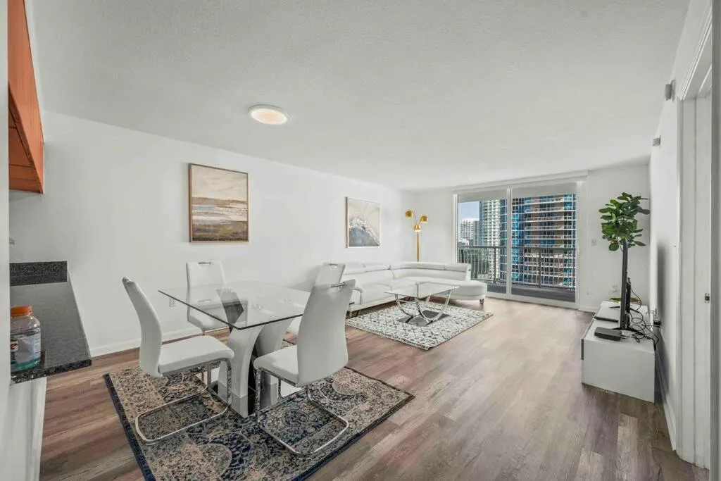 Image 4 of Exceptional Condo • Brickell • Bay & City Views