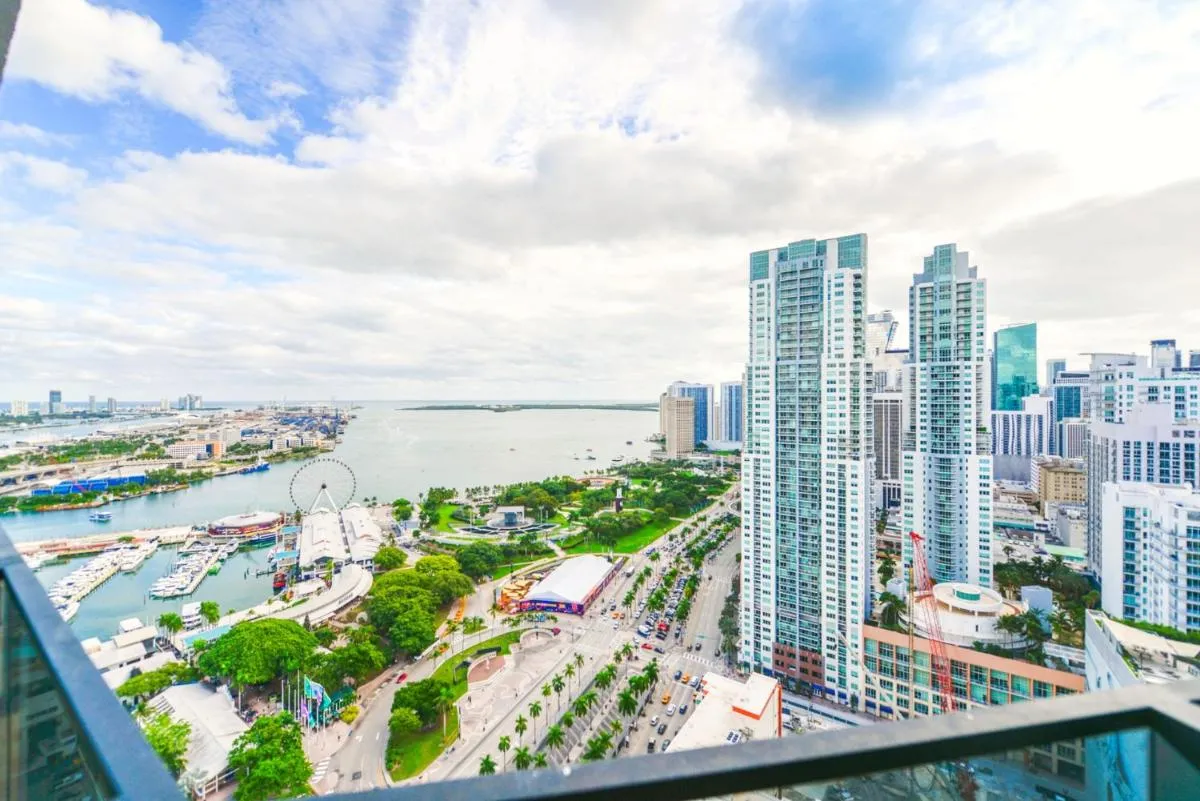 Image 4 of Exclusive Bay View Studio at Downtown Miami