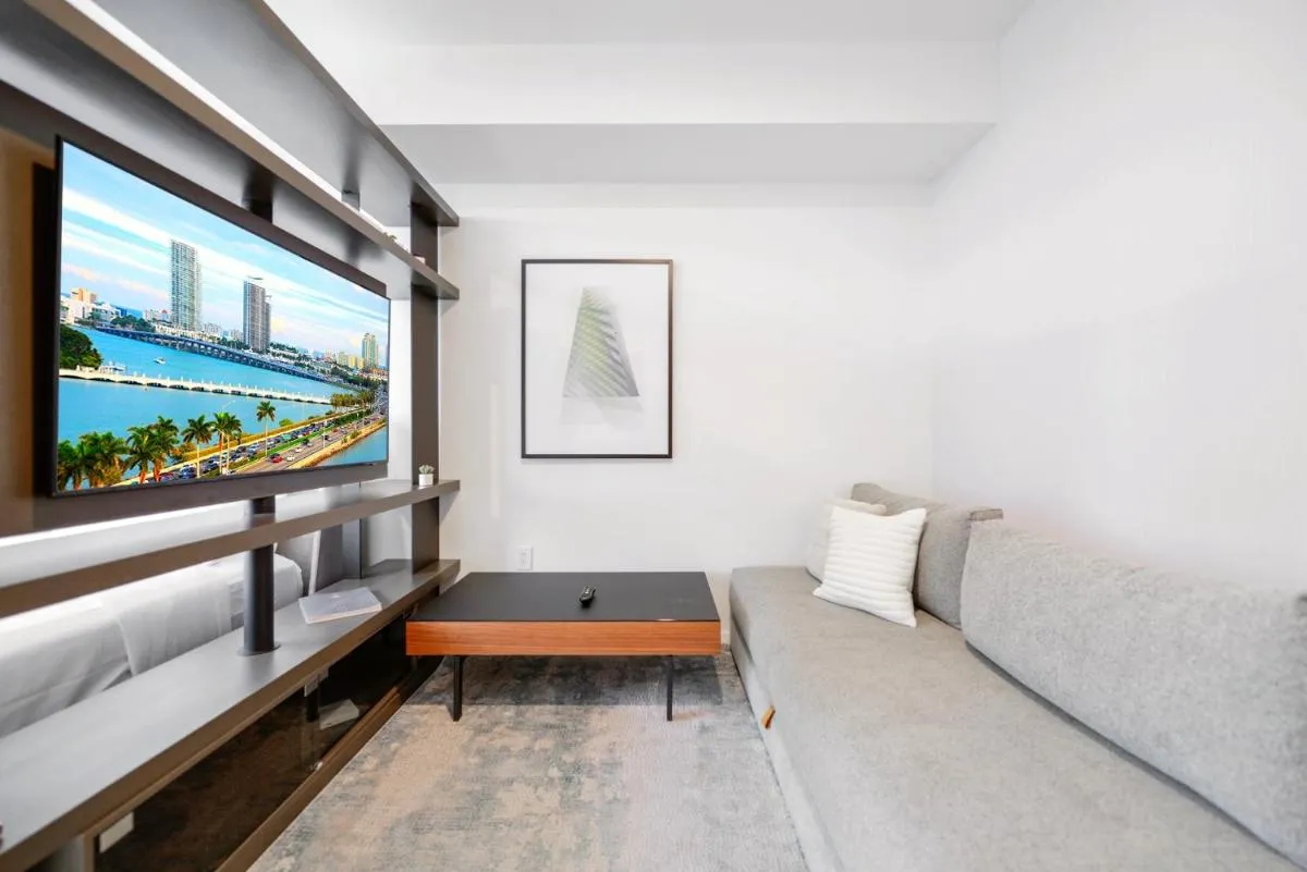 Image 2 of Exclusive Bay View Studio at Downtown Miami