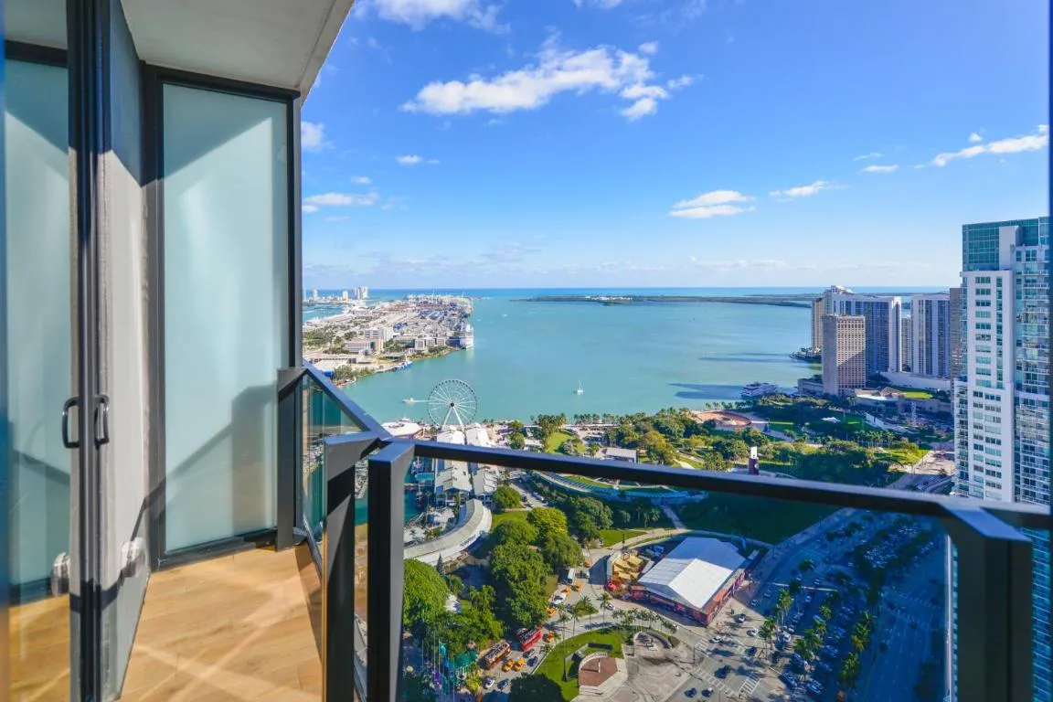Image of Exclusive Studio Next to the Bayside