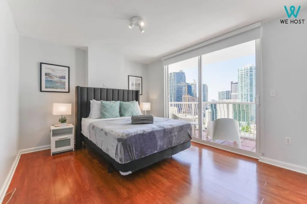 Image 1 of Exquisite High Floor Apartment at Brickell With Pool