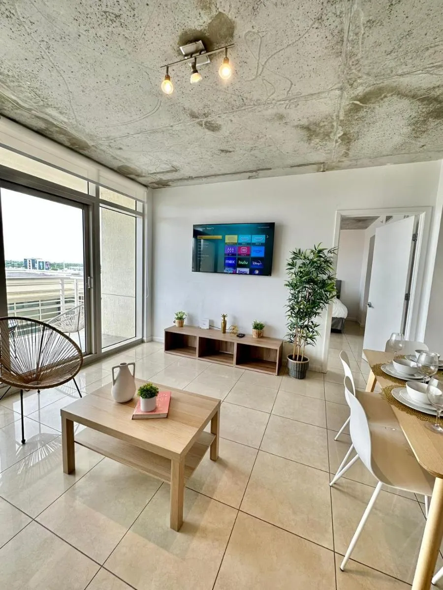 Image 6 of Fantastic Family Relax 2Br condo At Midblock Miami