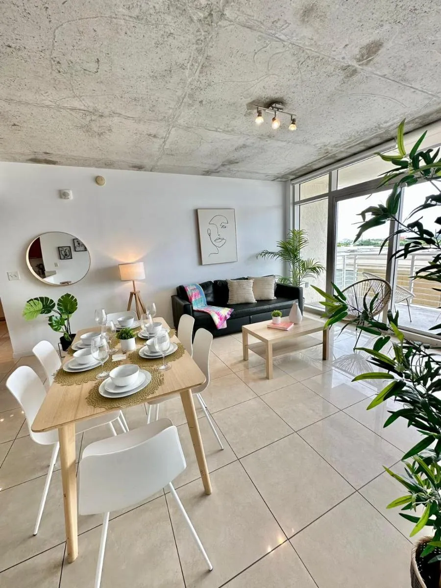 Image 5 of Fantastic Family Relax 2Br condo At Midblock Miami