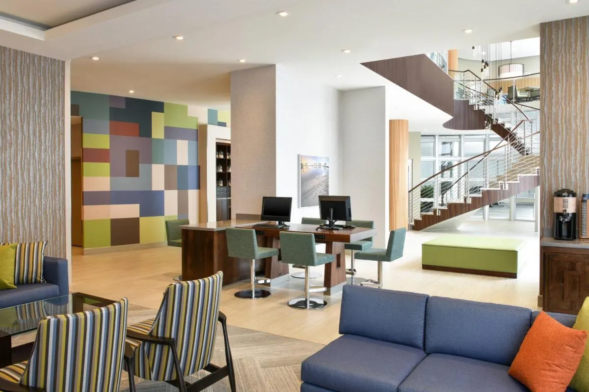 Image 4 of Four Points by Sheraton Coral Gables