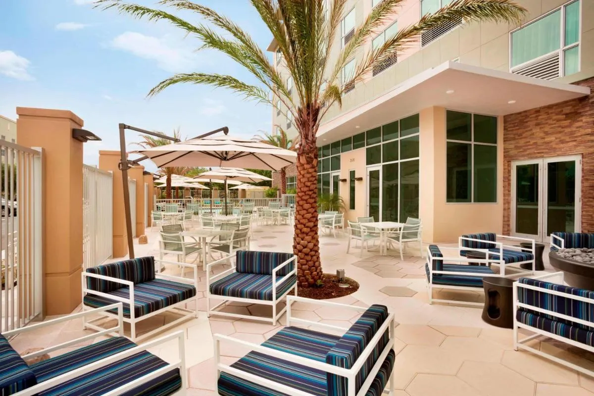 Image 6 of Four Points by Sheraton Miami Airport