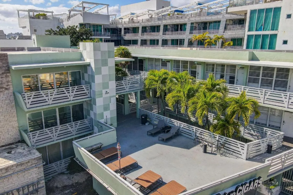 Image 5 of Fun & Value Ocean Dr, South Beach, Steps to Beach