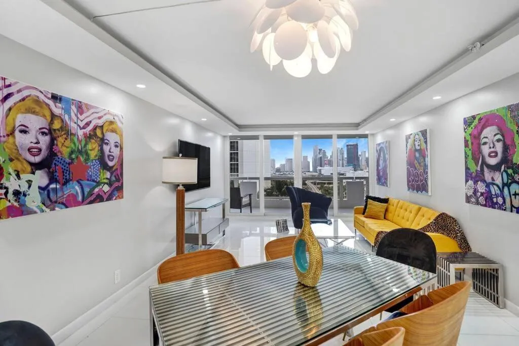 Image of Funkin’ Fabulous! Water & City Views! 4BR