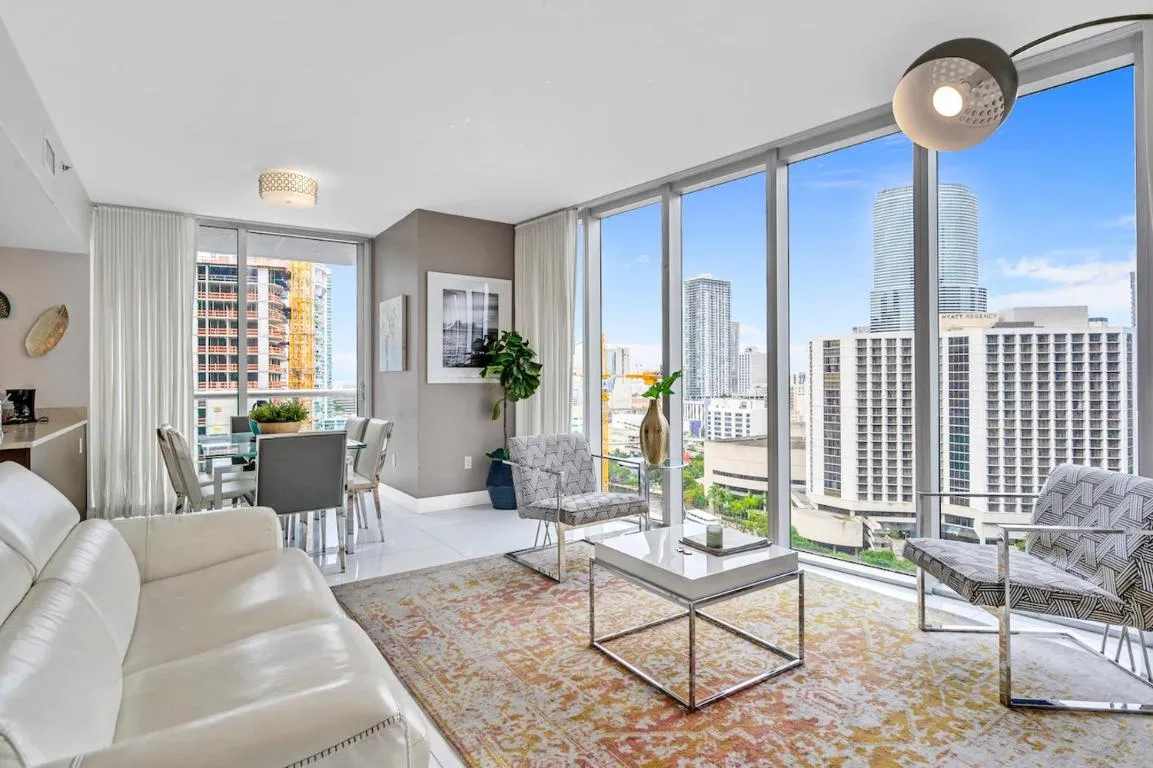 Image of Gorgeous 2BR Icon Brickell-WaterViews-FREESPA