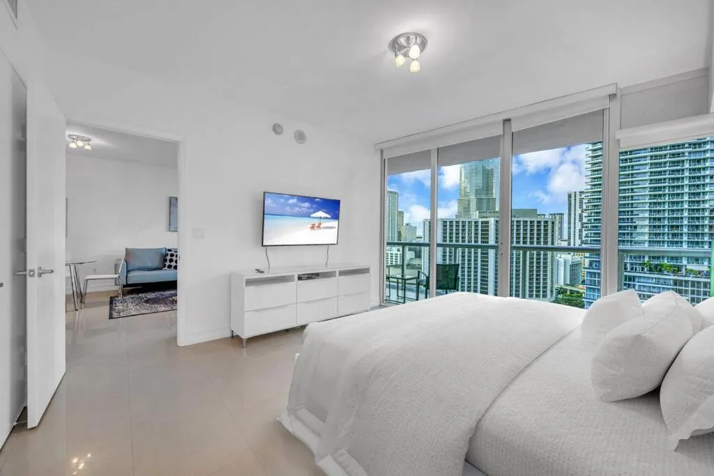 Image 1 of Gorgeous Bay & City view condo in Brickell with Free SPA