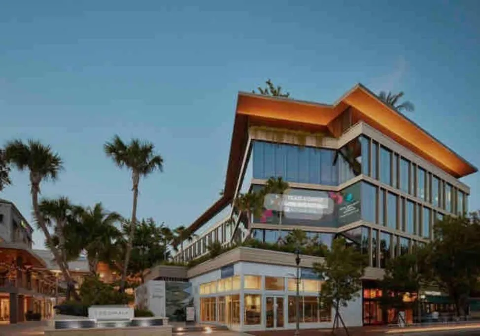 Image 1 of GroveO5 10 minutes from Miami Beach