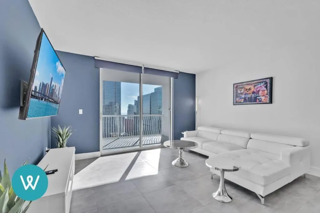 Image 5 of High-End Condo in Glamorous Brickell
