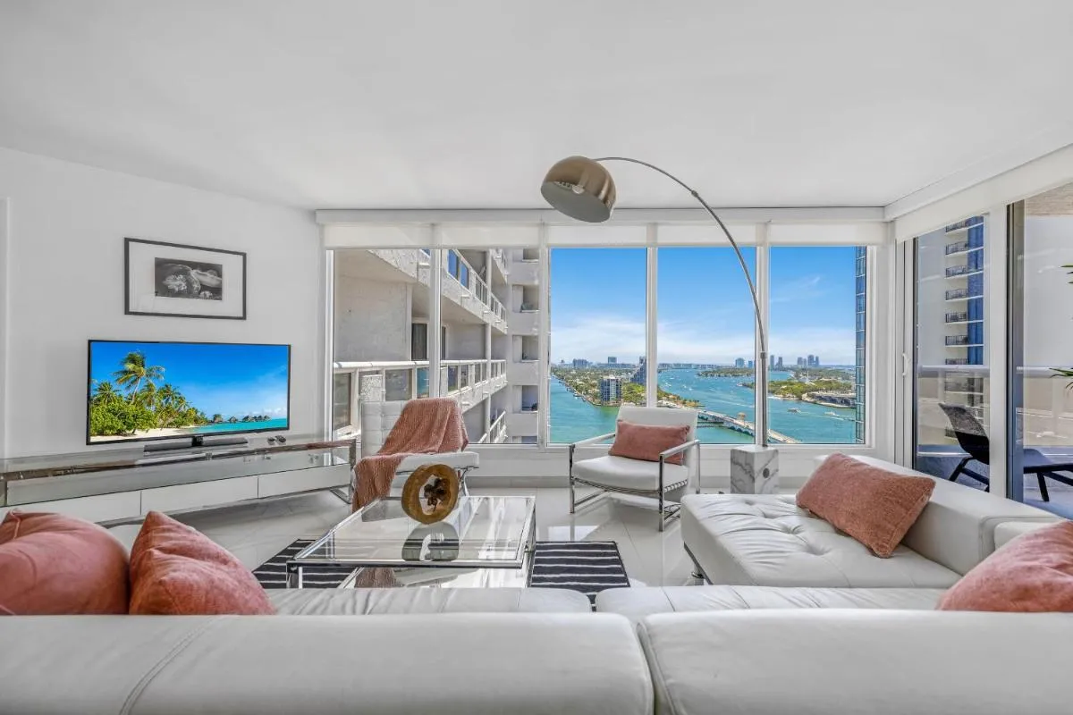 Image 5 of Highrise Charm Biscayne Bay