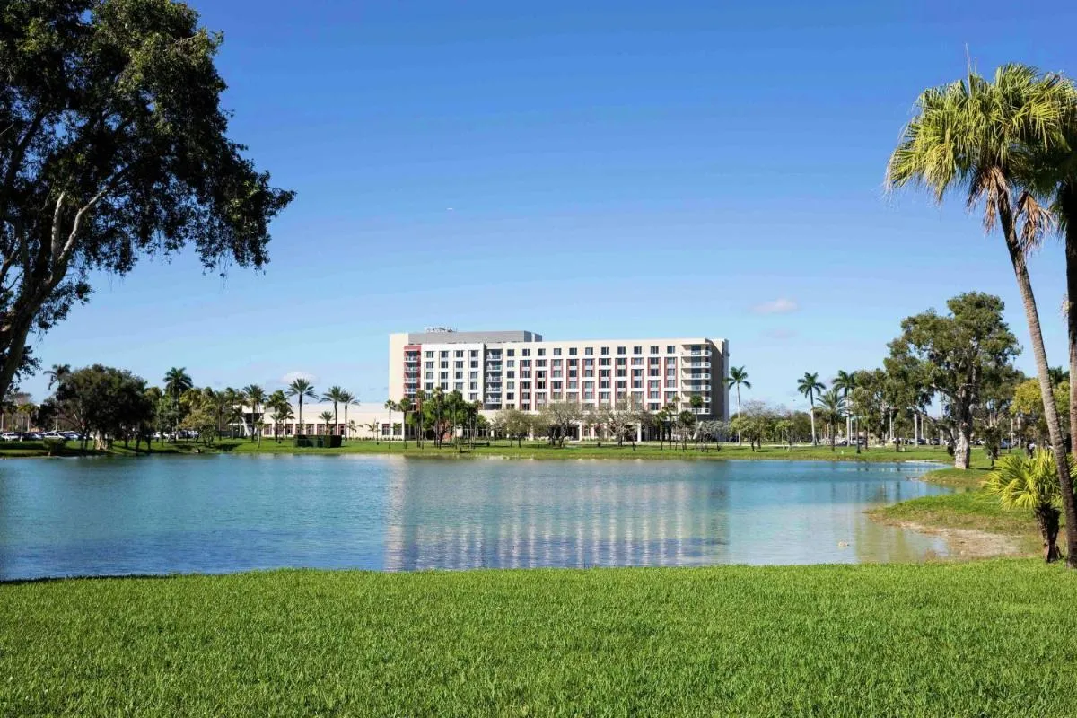 Image 3 of Hilton Miami Dadeland
