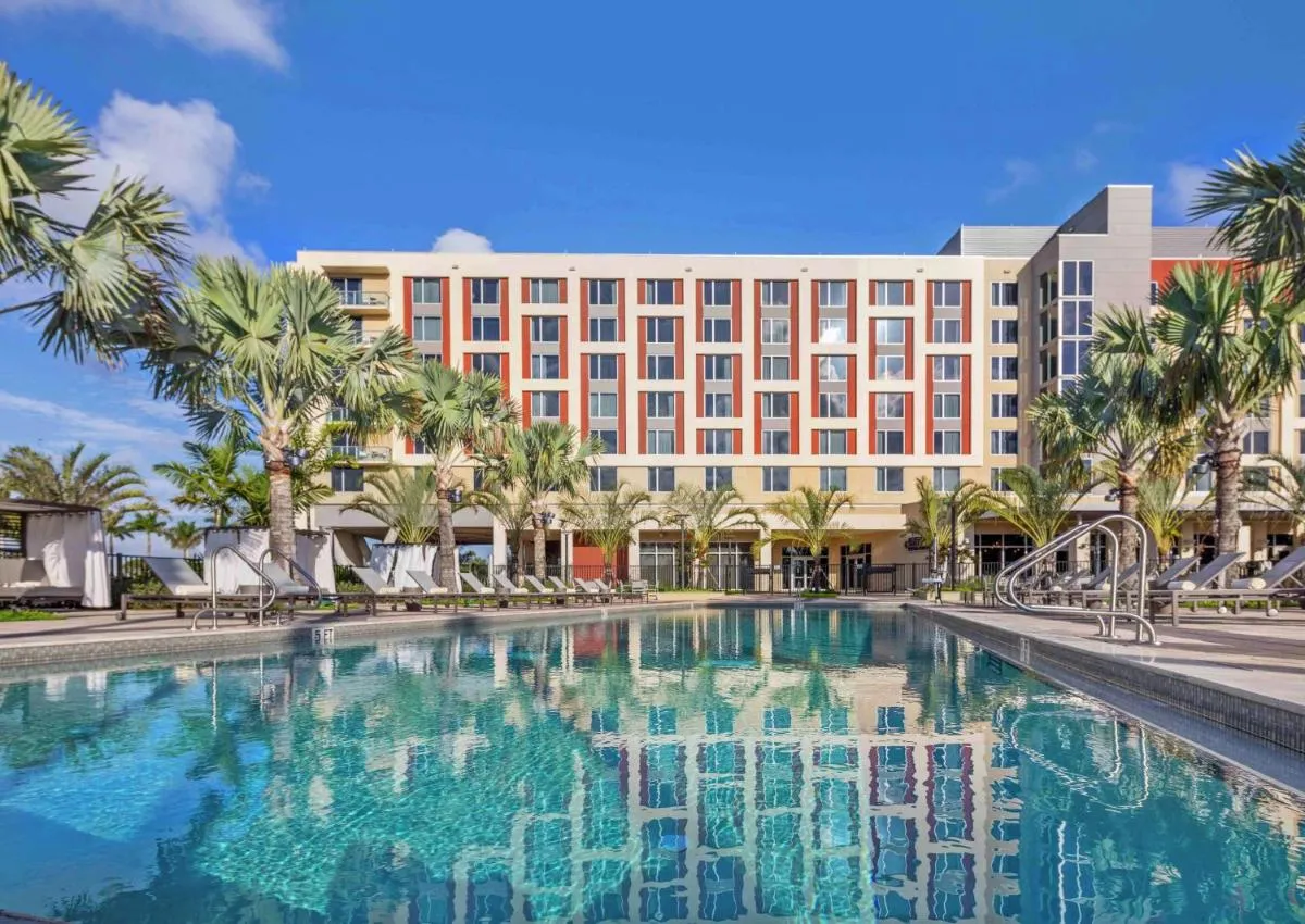Image 1 of Hilton Miami Dadeland