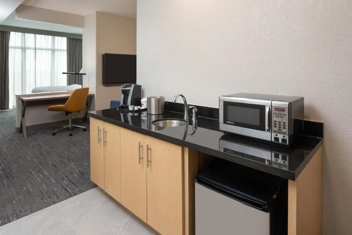 Image 4 of Holiday Inn Express Miami Airport-Blue Lagoon Area, an IHG Hotel