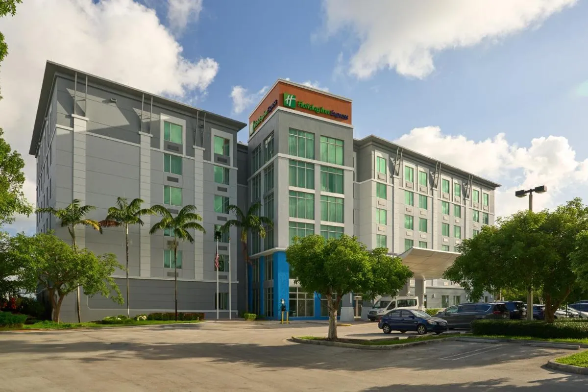 Image 6 of Holiday Inn Express Miami Airport-Blue Lagoon Area, an IHG Hotel