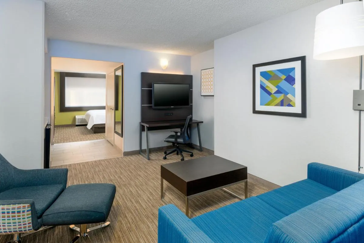 Image 5 of Holiday Inn Express Miami Airport Doral Area, an IHG Hotel