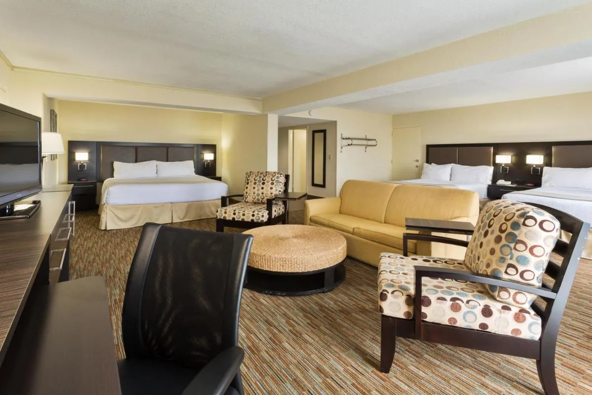 Image 1 of Holiday Inn Miami International Airport, an IHG Hotel