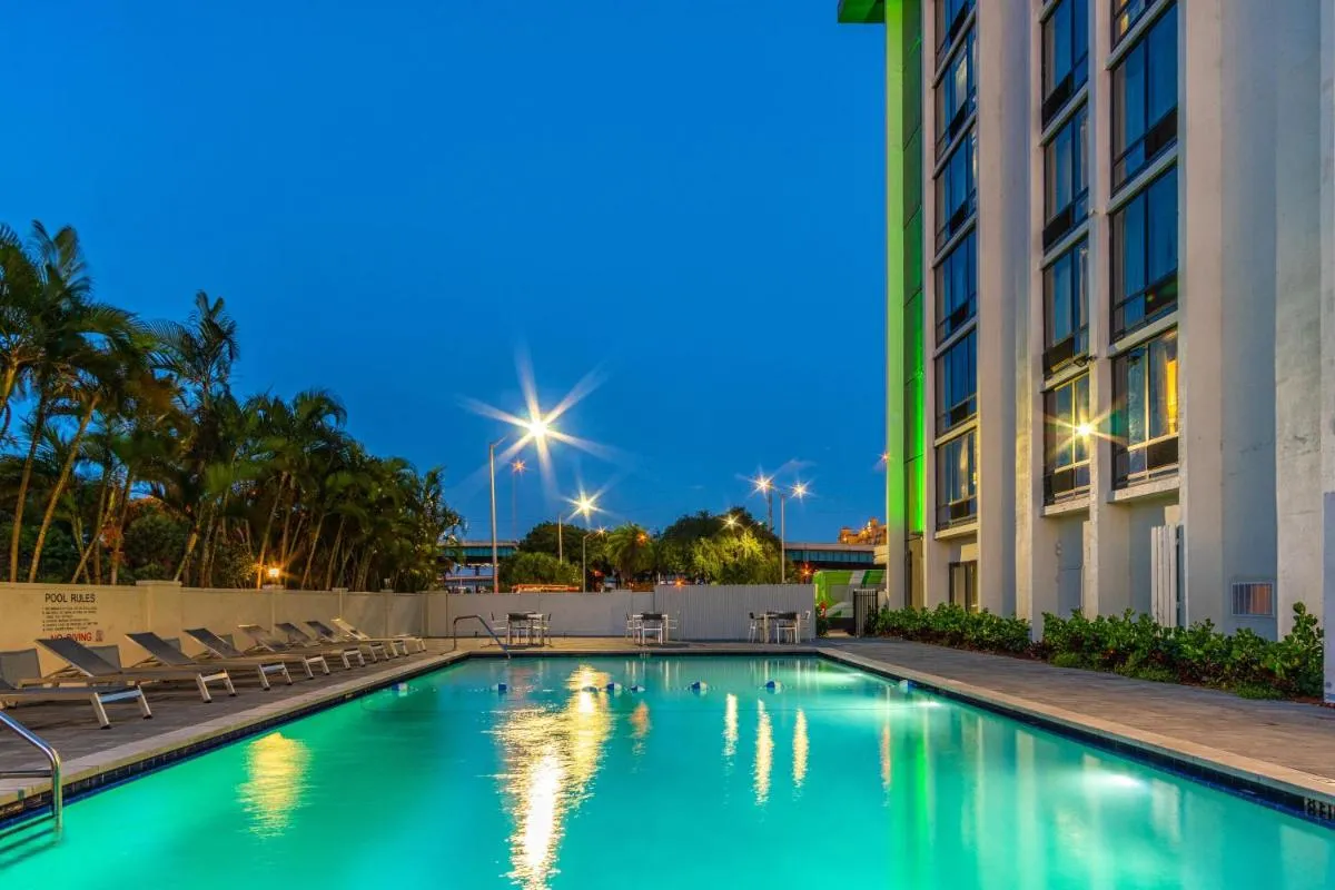 Image 3 of Holiday Inn Miami International Airport, an IHG Hotel